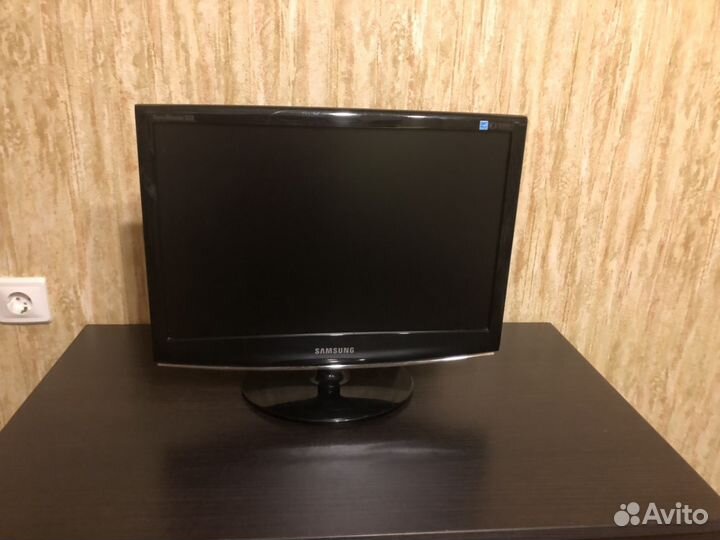 Монитор 19 samsung 933nw