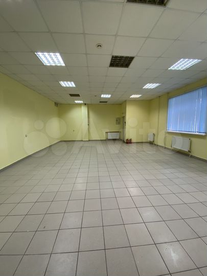 Свободного назначения, 100 м²