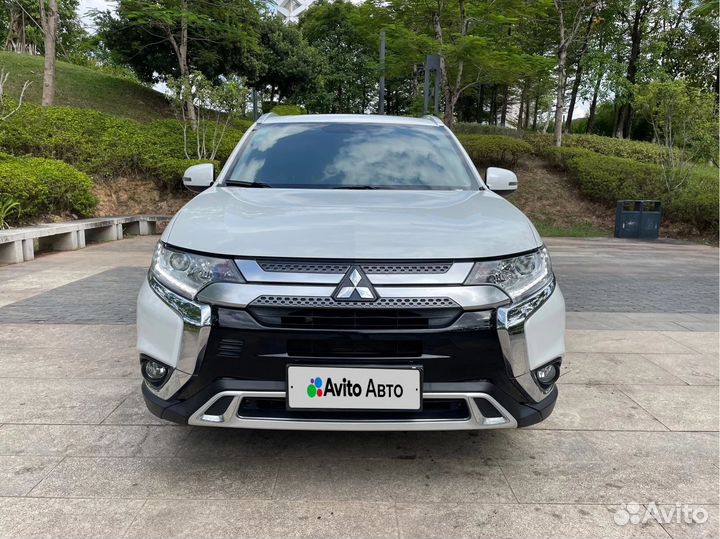 Mitsubishi Outlander 2.0 CVT, 2021, 67 513 км