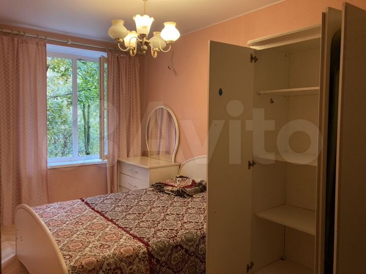 Комната 10 м² в 3-к., 3/5 эт.