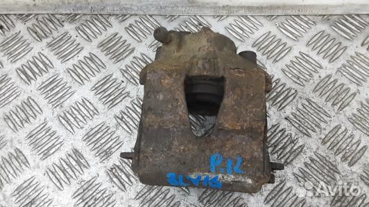 Суппорт тормозной передний правый skoda octavia A5