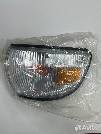 Указатель поворота передний левый hyundai H100