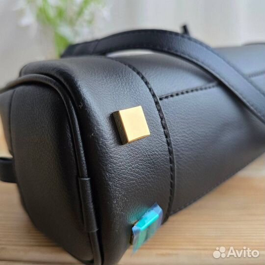 Сумка женская с ручками Loewe