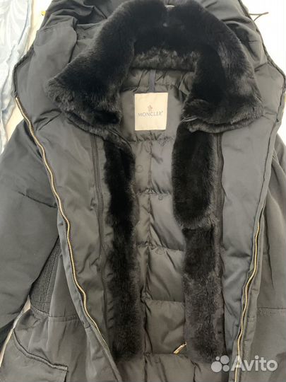 Пуховик Moncler женский 44