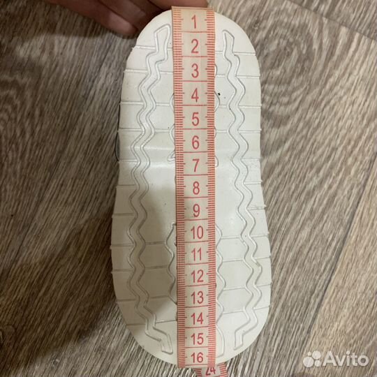 Сандалии для мальчика 24