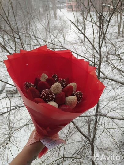 Клубника в шоколаде.Съедобные букеты