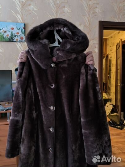 Шуба мутоновая с норковым воротником 54-56
