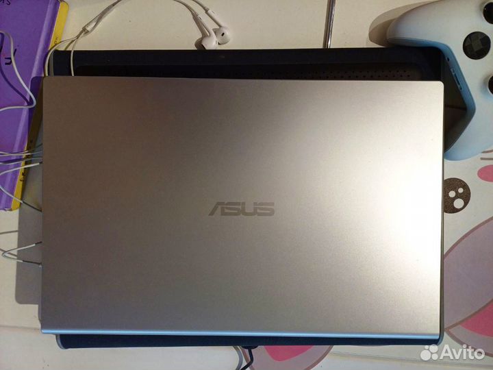 Ноутбук asus