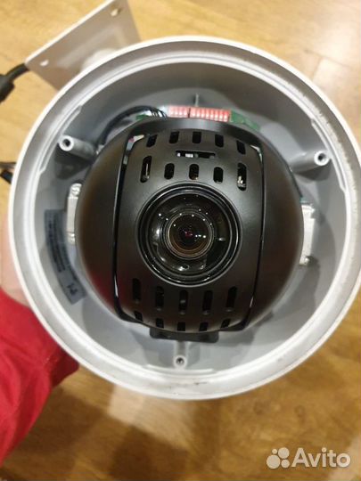 Камера видеонаблюдения