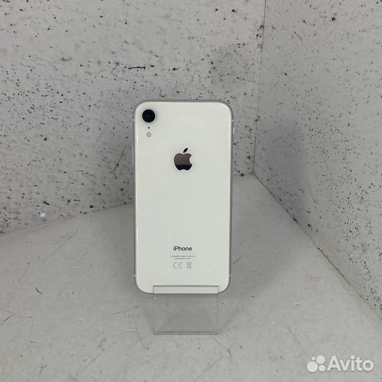 iPhone Xr, 64 ГБ