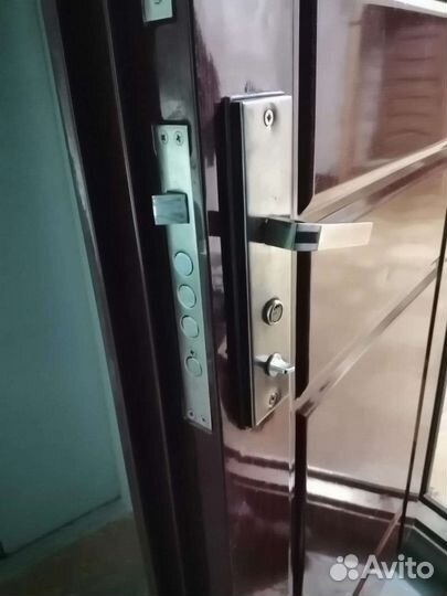 Вскрытие замков авто замена Ремонт автозамков