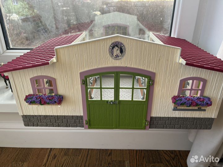 Конюшня schleich