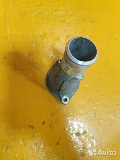 Фланец корпус термостата 2.4 2AZ-FXE 2azfxe toyota