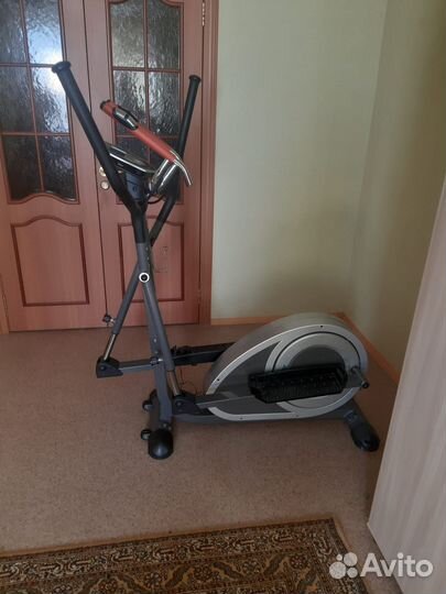 Эллиптический тренажер atemi
