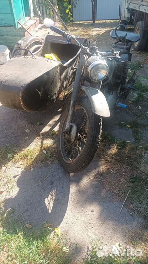 Мотоцикл Иж-49