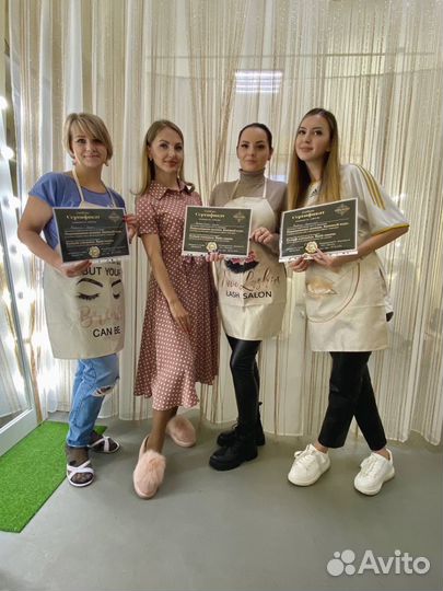 Обучение наращиванию ресниц