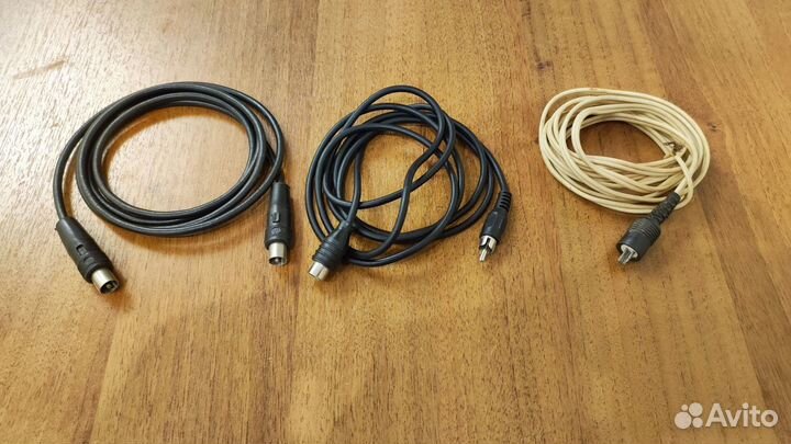 Кабели для аудио / видео / радио