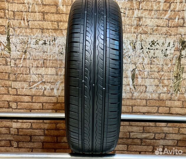 Kumho Solus KH17 185/65 R15