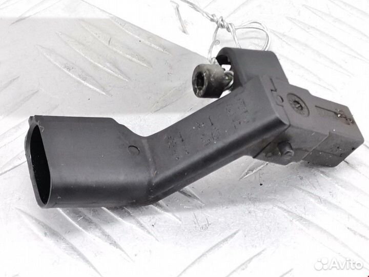 Датчик коленвала seat Altea рест. 2011