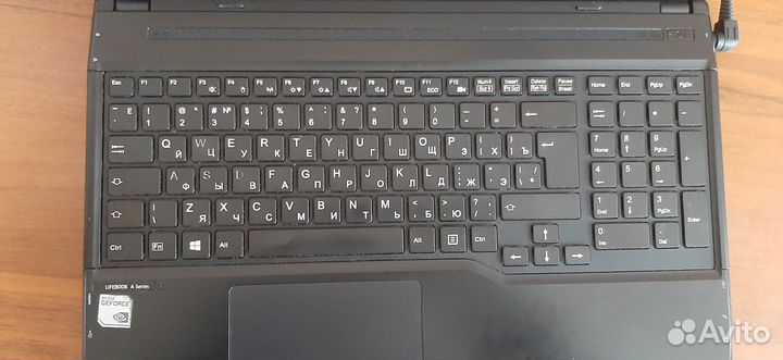 Продаю ноутбук