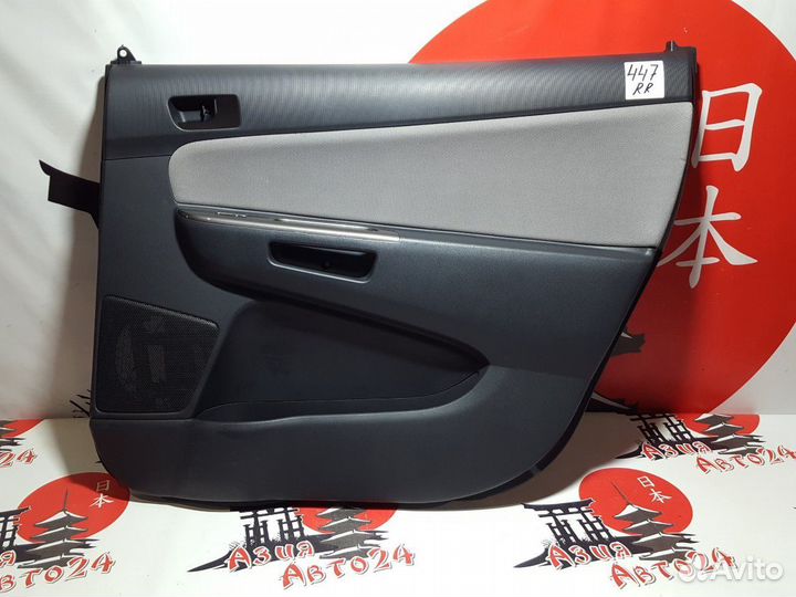 Обшивка двери Toyota Wish ZNE10G 1ZZ-FE 2007