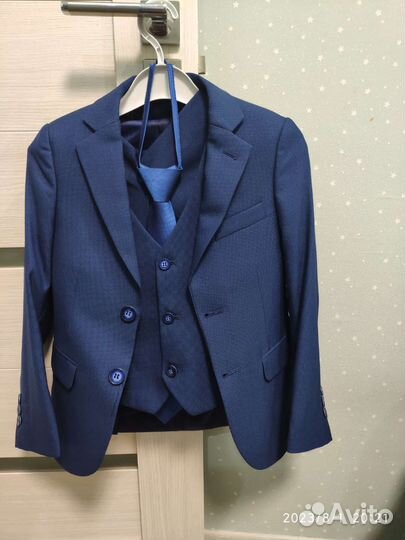 Костюм тройка для мальчика