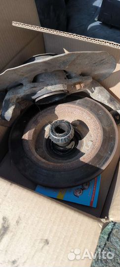 Поворотный кулак ваз 2131