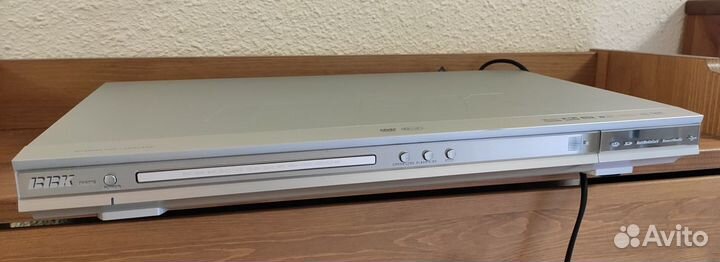 DVD плеер BBK DV527S