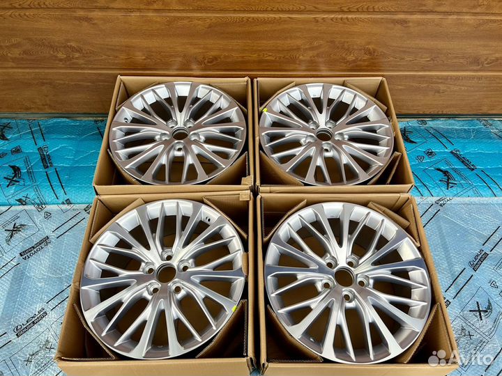 Диски Toyota Camry V70 V75 R18 Новые Оригинал