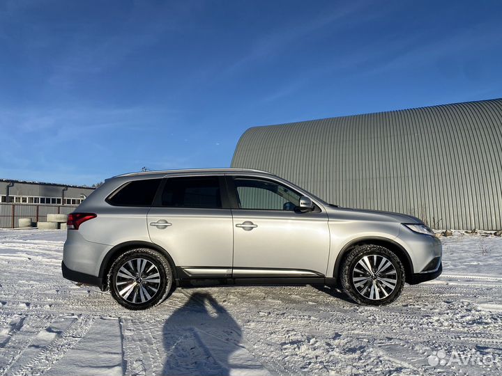 Mitsubishi Outlander 2.0 CVT, 2019, 77 000 км