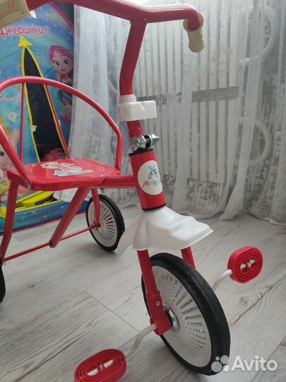 Детский трехколесный велосипед