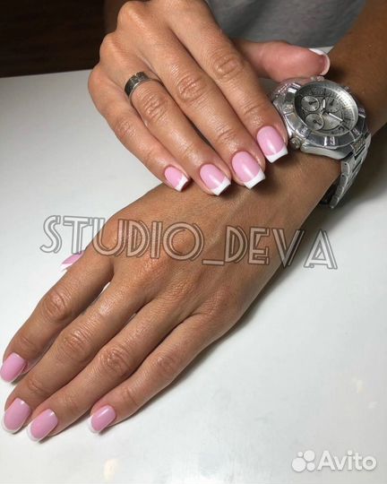 Мастер маникюра и педикюра