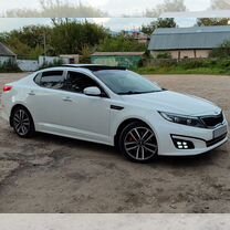 Kia Optima 2.4 AT, 2015, 160 000 км, с пробегом, цена 1 750 000 руб.