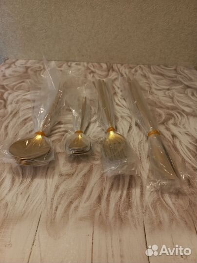 Набор столовых приборов 24 предмета