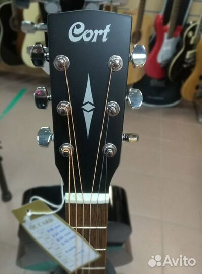 Акустическая гитара с чехлом Cort AF510 W BAG BKS