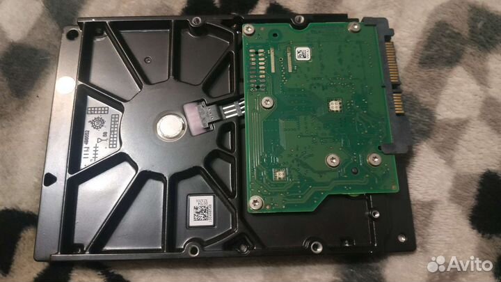 Жесткий диск Seagate