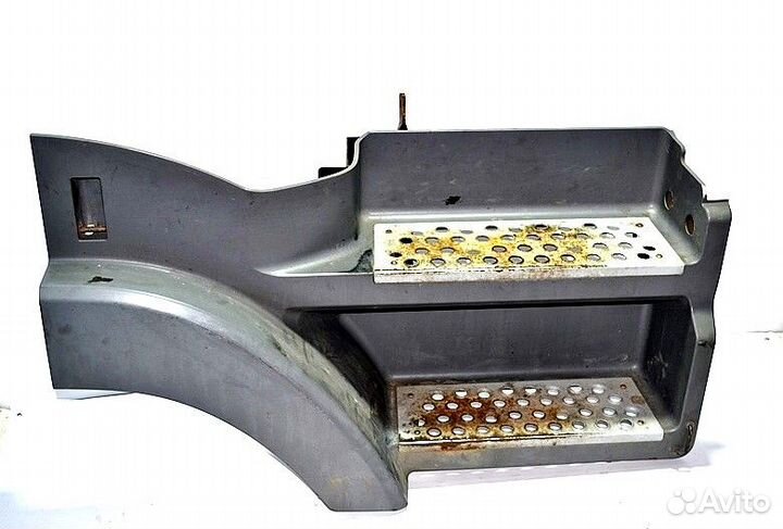 Корпус основной подножки, правый mercedes-benz Act