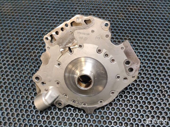 Насос масляный АКПП renault sandero