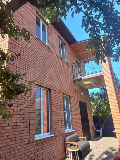 Дом 160 м² на участке 17 сот.