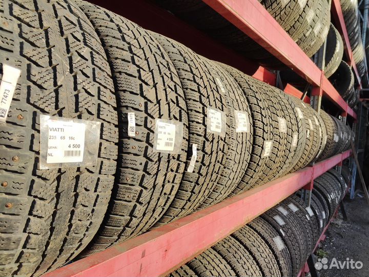 Viatti Vettore Inverno V-524 235/65 R16C