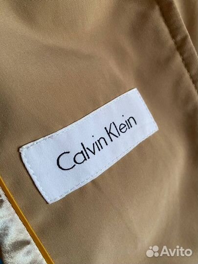 Короткий тренч Calvin Klein бежевый