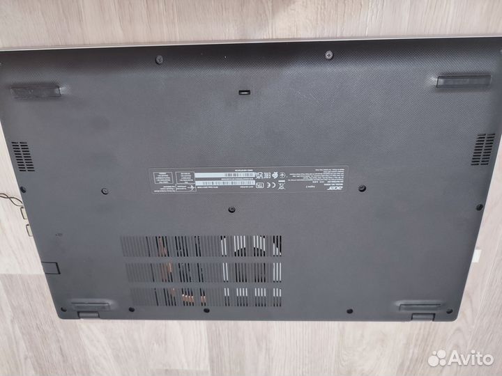 Ноутбук Acer aspire 3