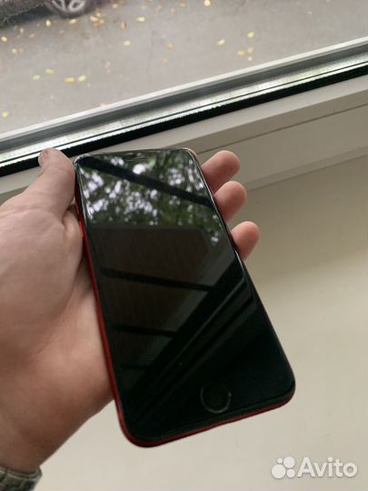 Телефон iPhone 8 64 gb