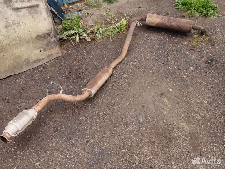 Средняя и задняя часть глушителя Нива chevrolet