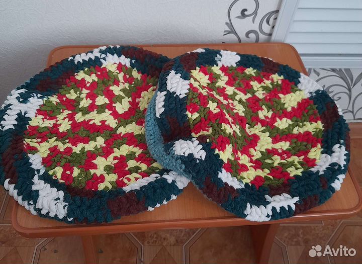 Накидка на табурет