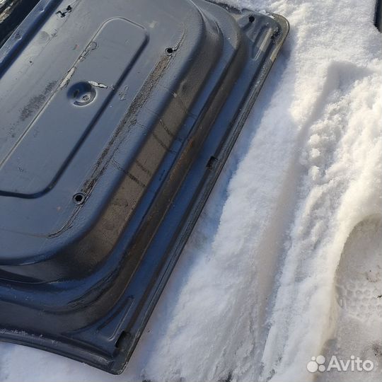 Дверь передняя левая