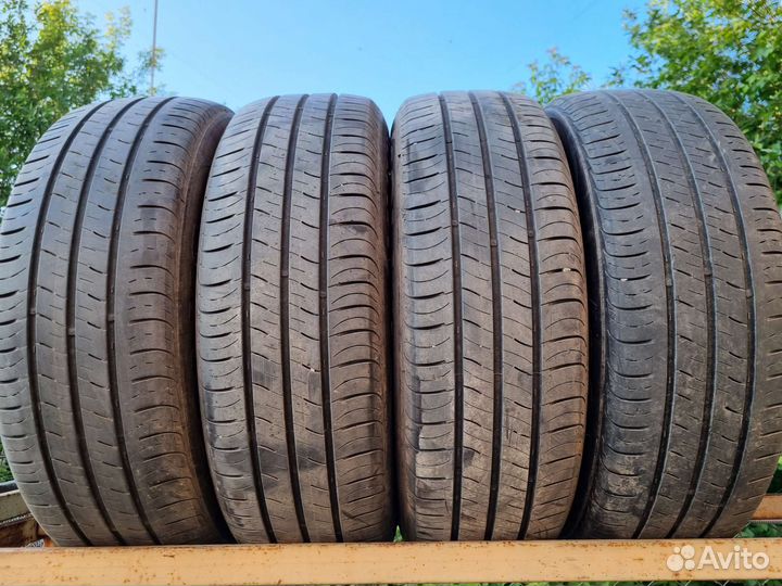 Kumho Ecowing ES01 KH27 205/65 R16