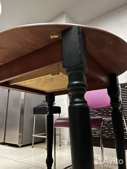 Кухонный стол