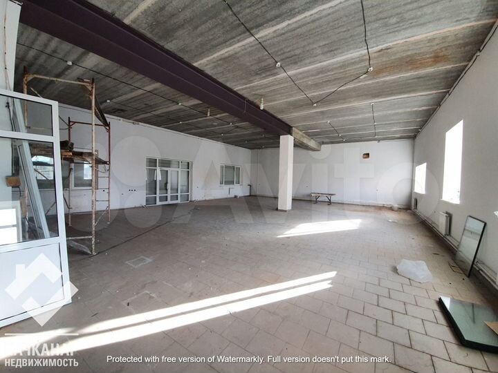 Здание, 800 м²