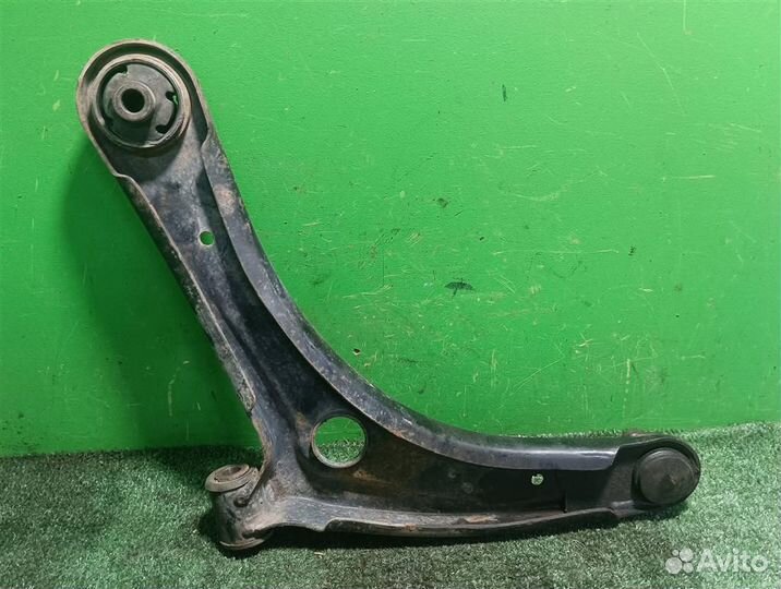 Рычаг передний правый нижний Dodge Caliber PM 2008